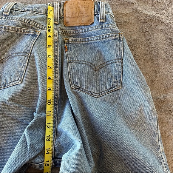 90s Vintage Levi's 550 High Rise Light Blue Denim Shorts Classic Fit - Picture 8 of 8